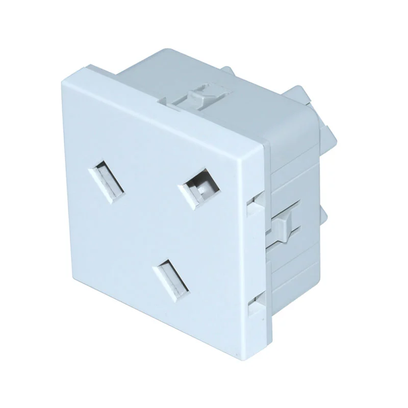 Modulu di funzione British Standard Socket 45 gradi