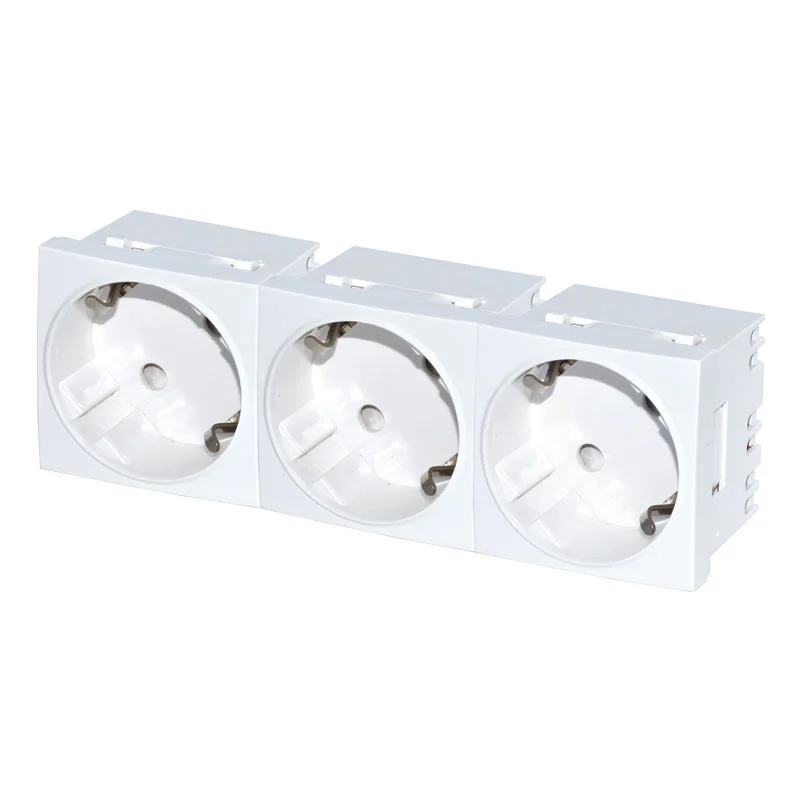 Germania Socket Three Socket Universale